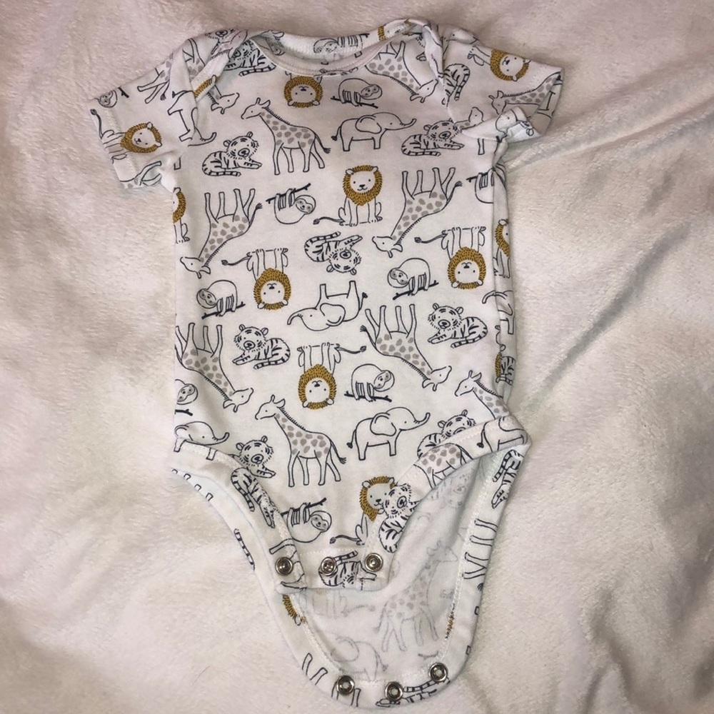 Cute farm animal baby onesie!